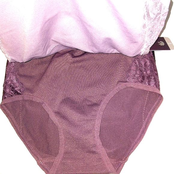 Last Set~ NWT GLORIA VANDERBILT☆Sexy Ladies Seamless Lacey Shaping Brief Panty - Picture 9 of 15